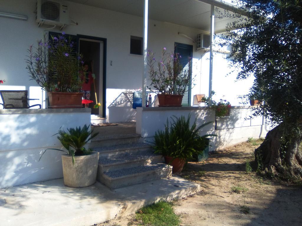 טורה דל'אורסו Casa Vacanza Fiorella מראה חיצוני תמונה